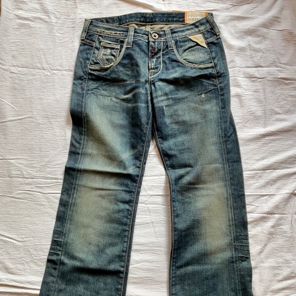 Original Replay Jeans NWT factory distressed  sz 28/34 - Picture 1 of 6